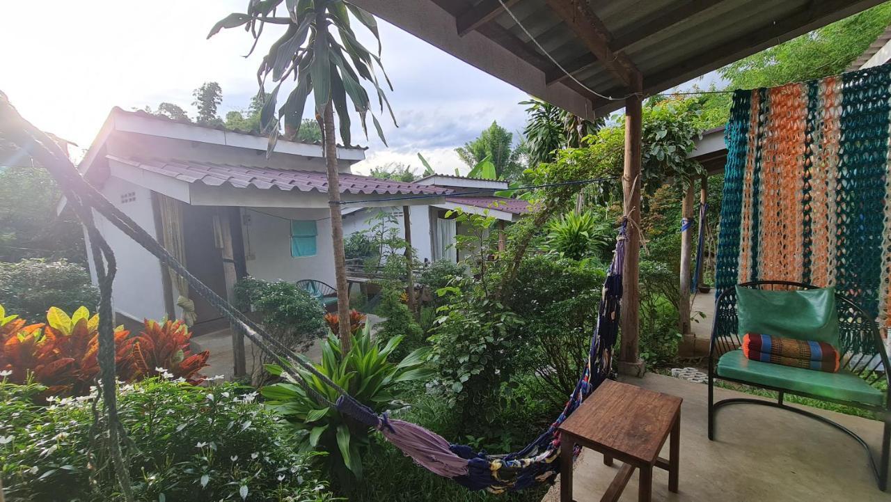 Sun Moon Pai Bungalow Номер фото